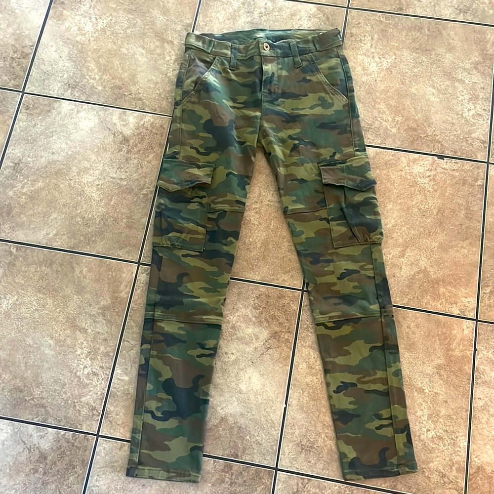 -NSF Vincent Camo Cargo Pants size 26